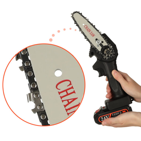 Mini chainsaw USB saw in case 135635.jpg